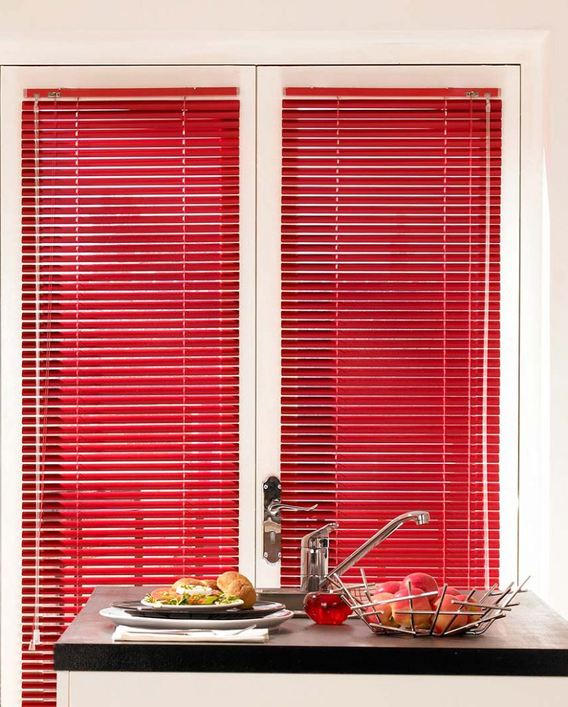 Venetian Blinds red