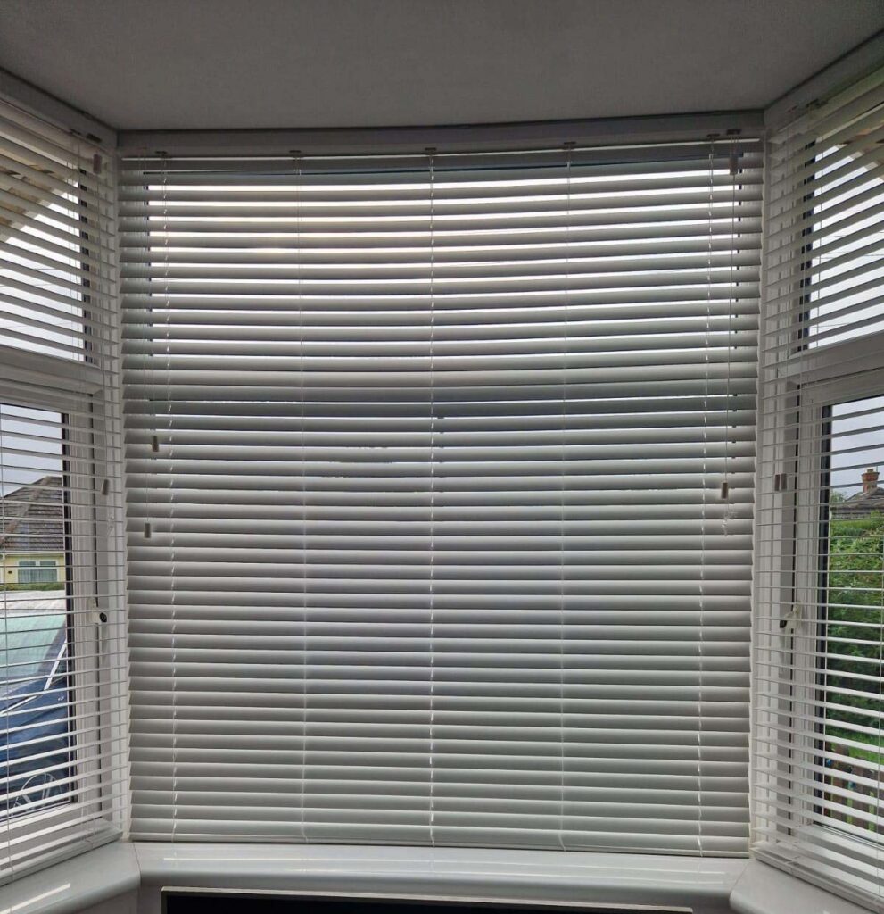 duston faux wood venetian blinds 3